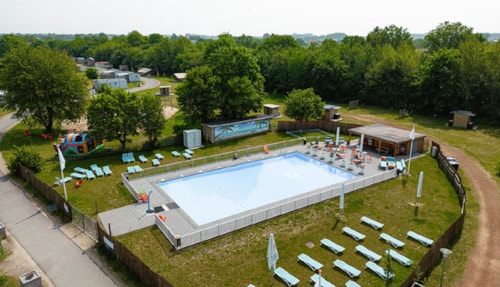 Glamping Borken am See met zwembad