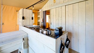 Safaritent Cottage met open keuken
